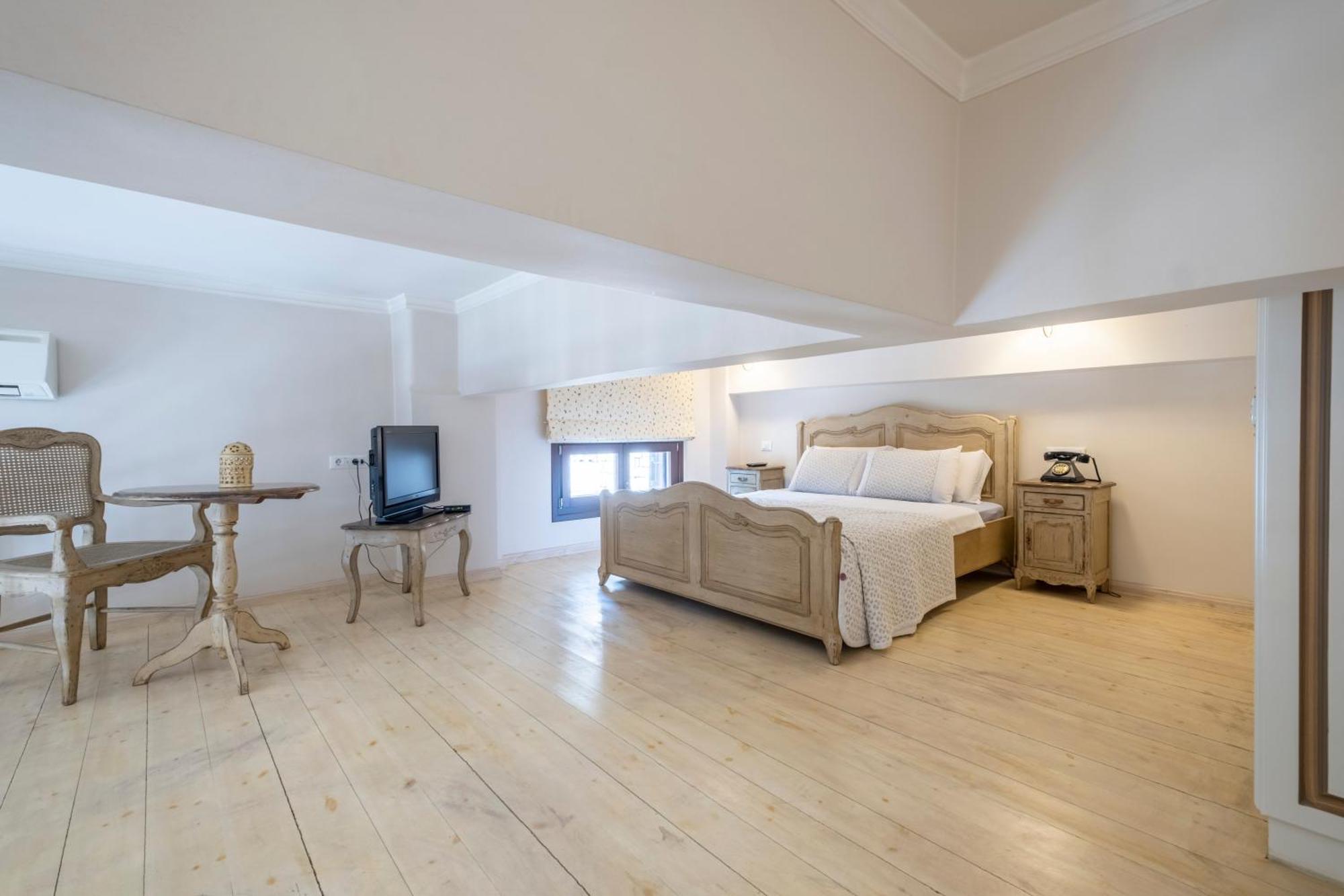 Giogarakis Suites Елеонас Екстериор снимка