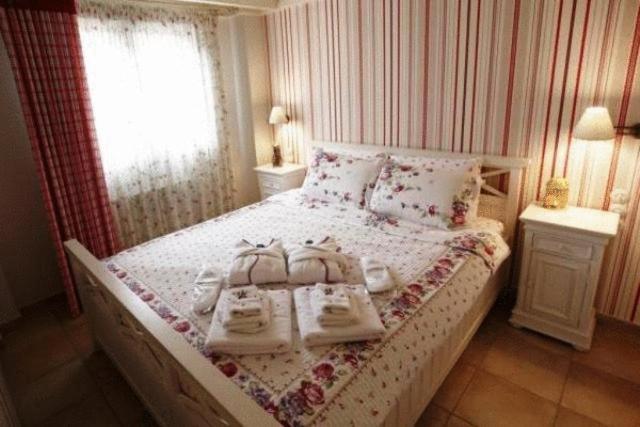 Giogarakis Suites Елеонас Стая снимка