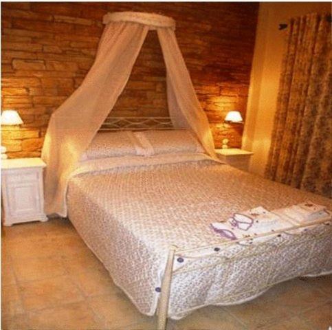 Giogarakis Suites Елеонас Стая снимка